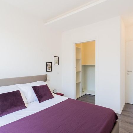 Central & Modern Apartment By Rent All Como Exterior photo