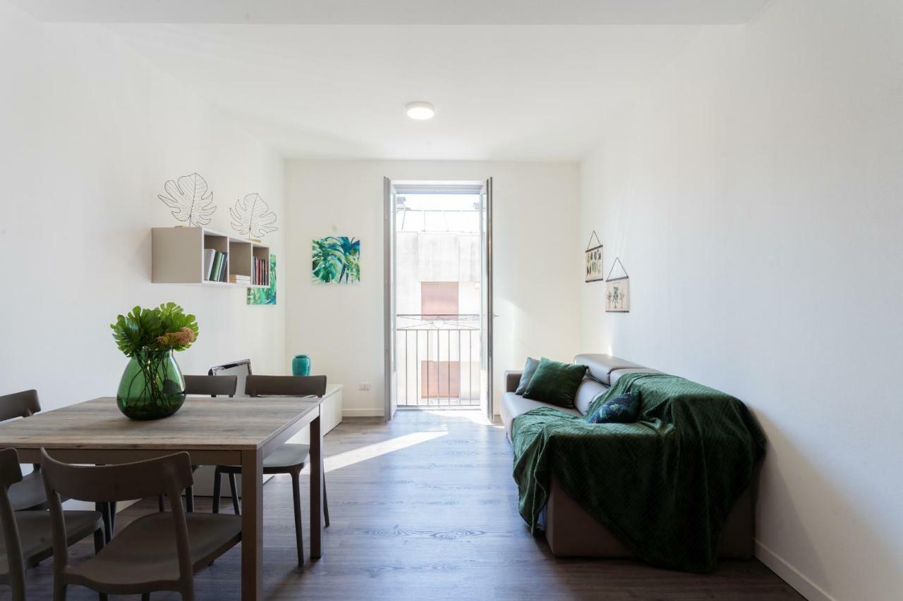 Central & Modern Apartment By Rent All Como Exterior photo